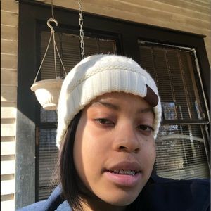 Meet your Posher, Mariyah